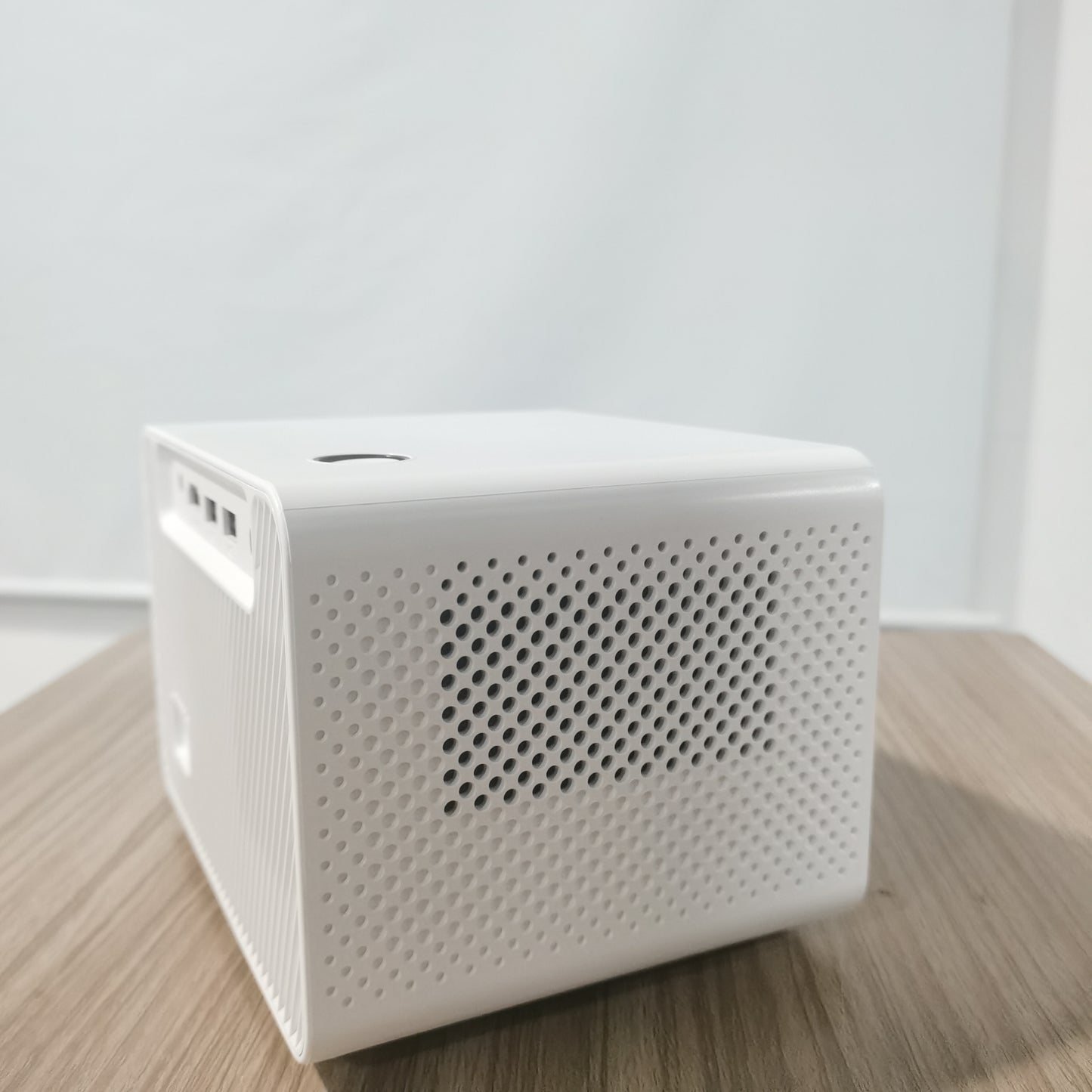Projector M10Plus HD (White)