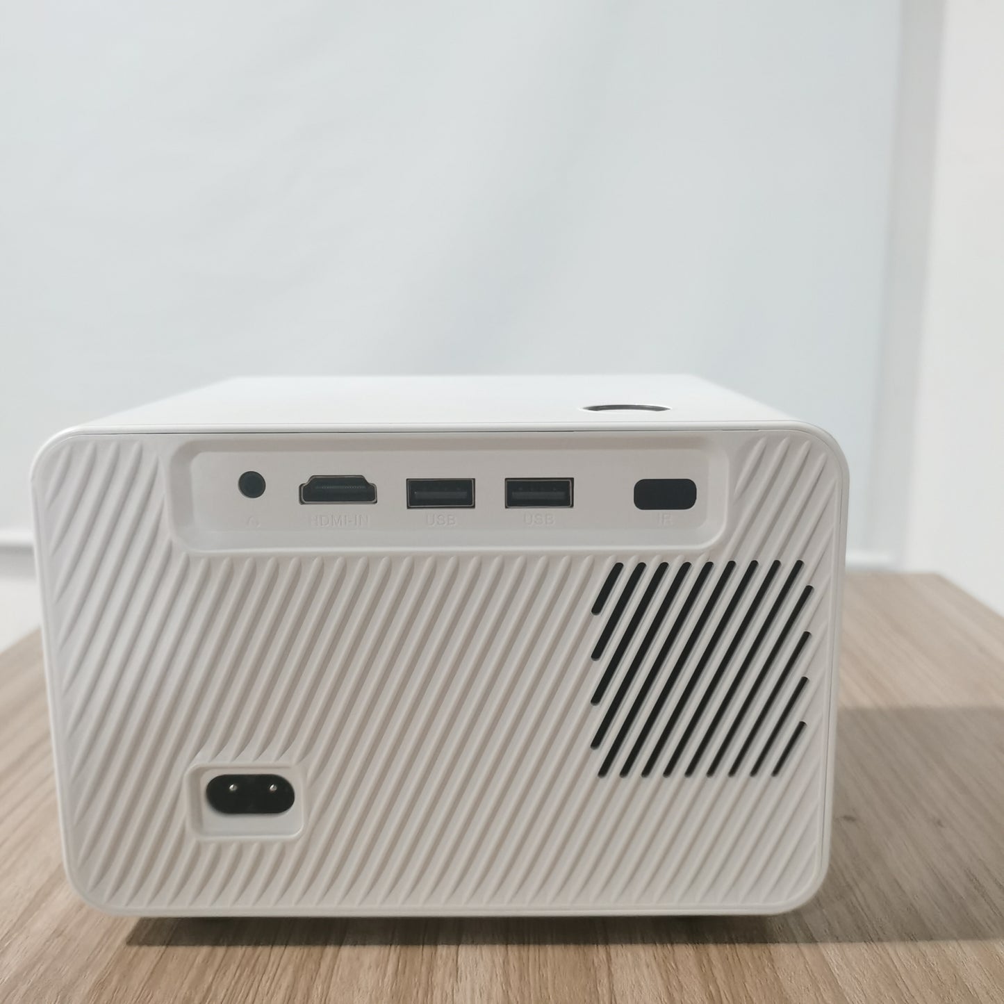 Projector M10Plus HD (White)