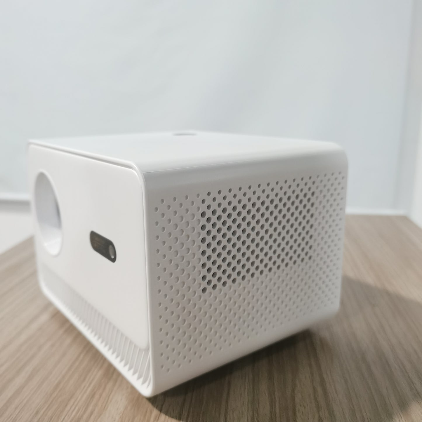 Projector M10Plus HD (White)