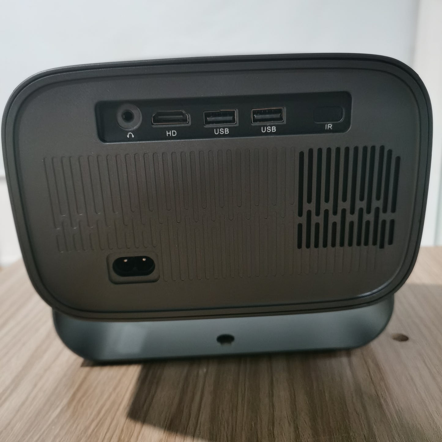 Projector A10