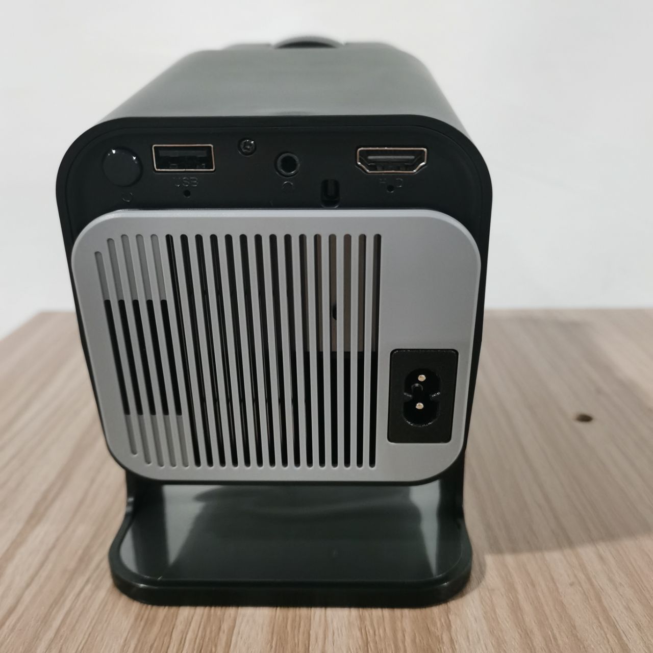 Projector HY320